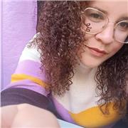 Ragazza con un diploma di agrario,e studia in scienze Geologiche. È disposta a dare lezione di Geografia e Scienze